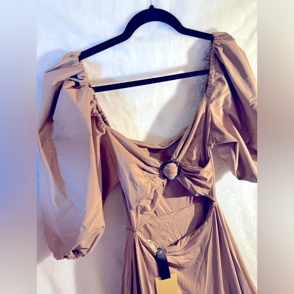 MAYGEL CORONEL Vesuvio Cut Out Maxi Dress - Picture 5 of 10